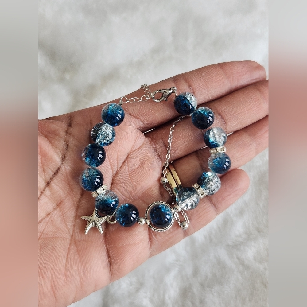 Blue Bead Starfish Adjustable Bracelet - Picture 6 of 6